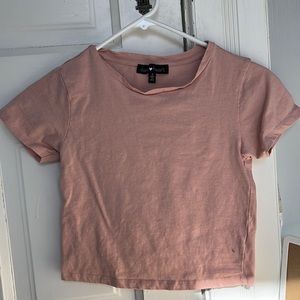 plain pink tee from derek heart size small